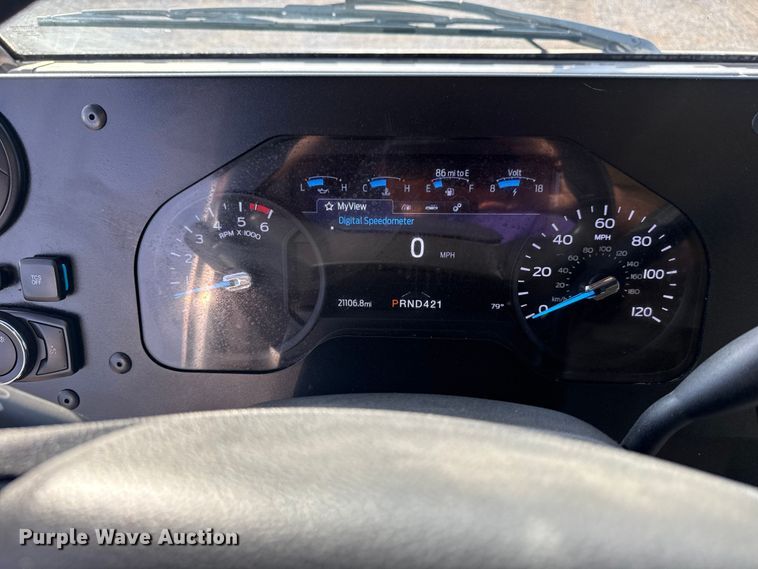 image for item EG1735 2022 Ford Utilimaster delivery truck