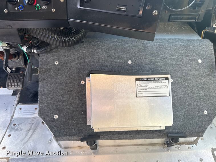 image for item EG1735 2022 Ford Utilimaster delivery truck