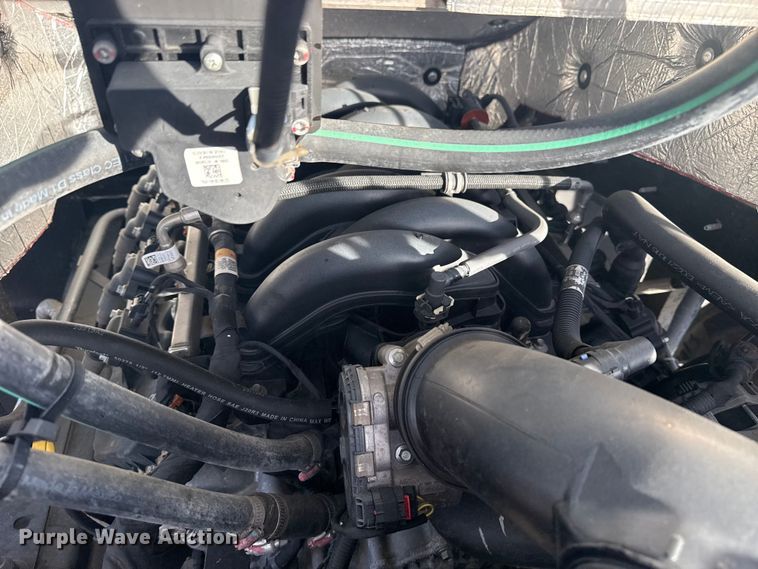 image for item EG1735 2022 Ford Utilimaster delivery truck