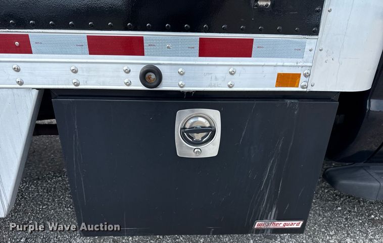 image for item EG5981 2015 Ford F550 box truck