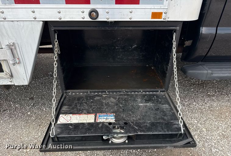 image for item EG5981 2015 Ford F550 box truck
