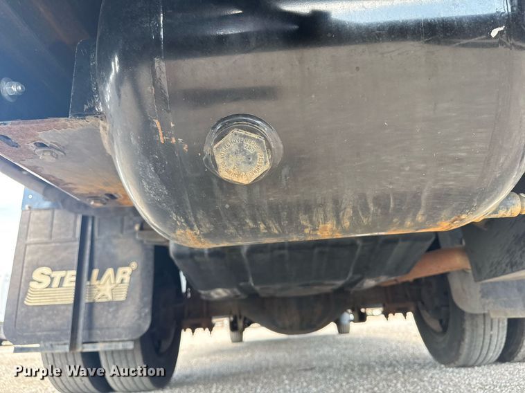 image for item EG5981 2015 Ford F550 box truck