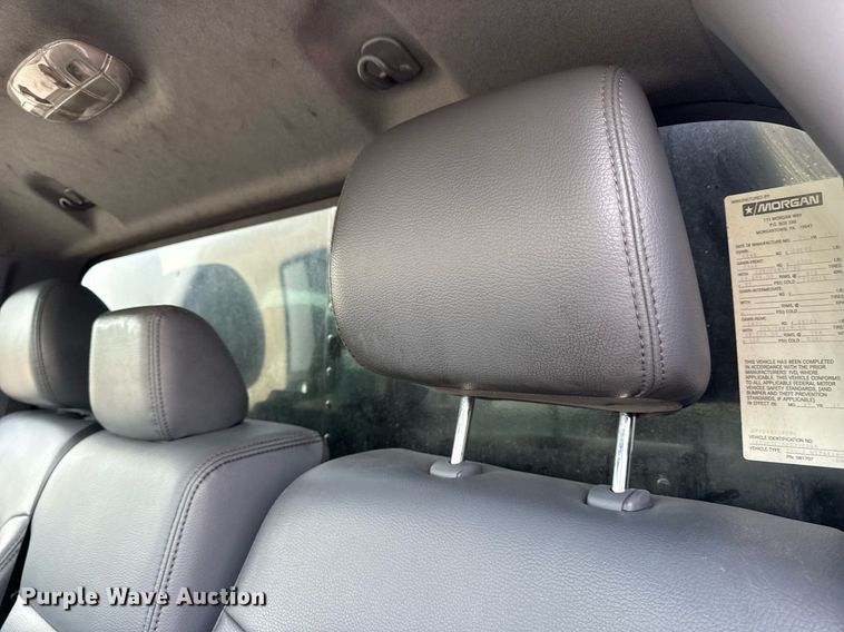 image for item EG5981 2015 Ford F550 box truck