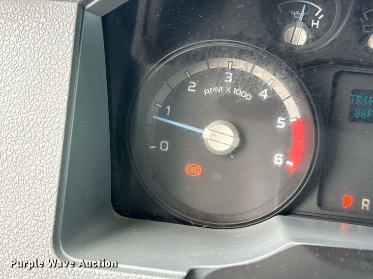 image for item EG5981 2015 Ford F550 box truck