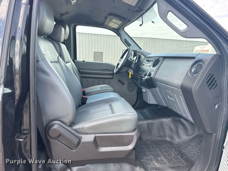 image for item EG5981 2015 Ford F550 box truck