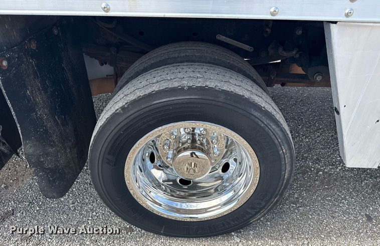 image for item EG5981 2015 Ford F550 box truck