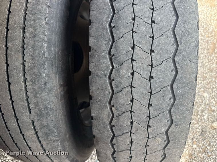 image for item EG5981 2015 Ford F550 box truck