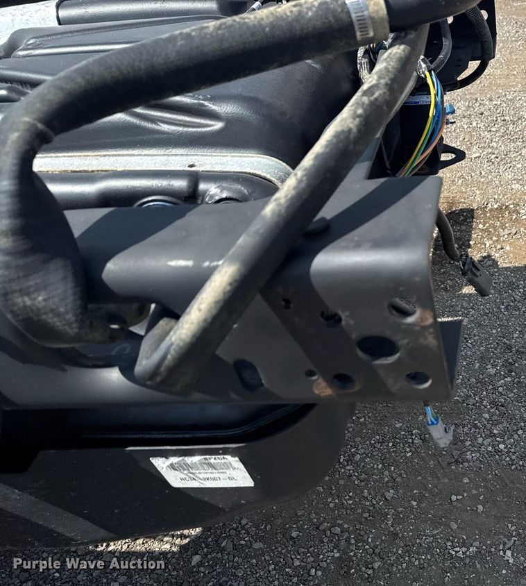 image for item EG6063 2019 Ford F350 Super Duty XL SuperCab pickup truck cab and chassis