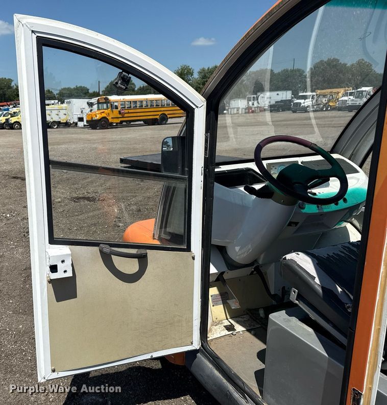 image for item EG6072 2015 CitEcar LSV4P utility vehicle