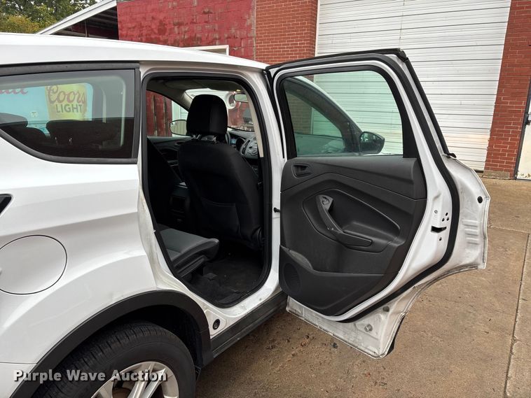 image for item EJ7701 2017 Ford Escape SUV