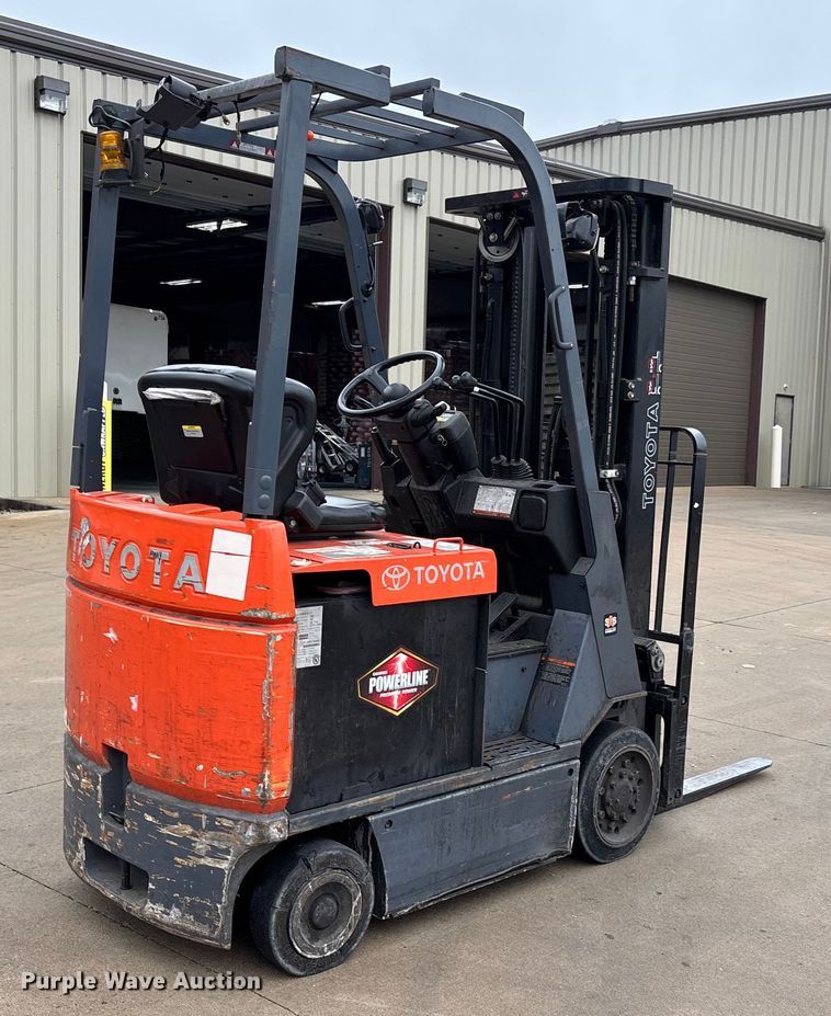 MONTACARGAS ELéCTRICO TOYOTA 7FBCU18