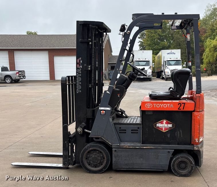 image for item EJ7702 Toyota 7FBCU18 forklift