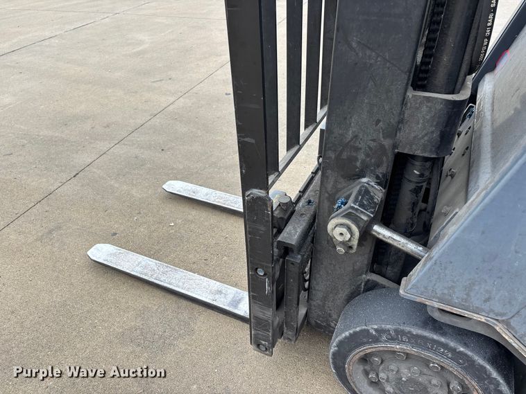 image for item EJ7702 Toyota 7FBCU18 forklift