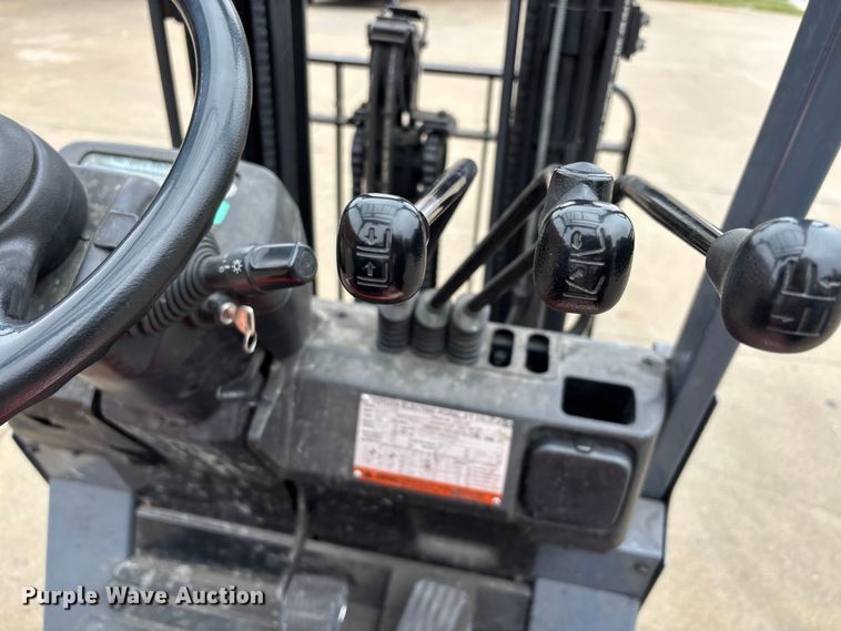 image for item EJ7702 Toyota 7FBCU18 forklift