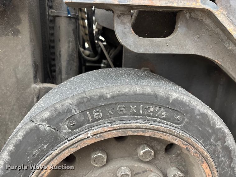 image for item EJ7702 Toyota 7FBCU18 forklift