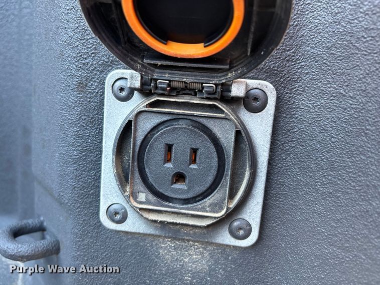 image for item EJ7703 2020 Chevrolet Silverado 1500 LT Crew Cab pickup truck