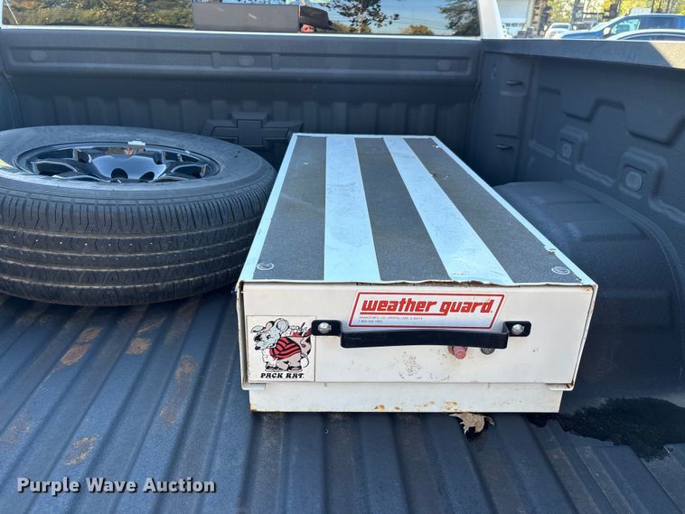 image for item EJ7703 2020 Chevrolet Silverado 1500 LT Crew Cab pickup truck