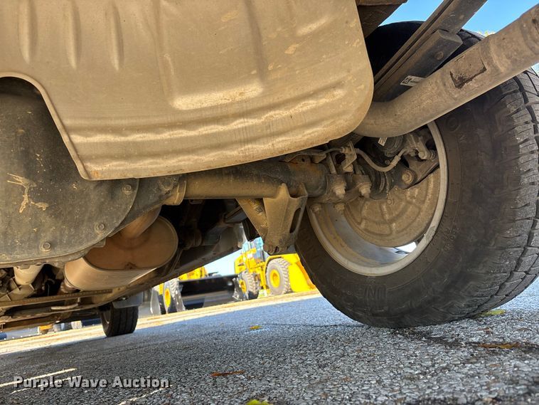 image for item EJ7703 2020 Chevrolet Silverado 1500 LT Crew Cab pickup truck