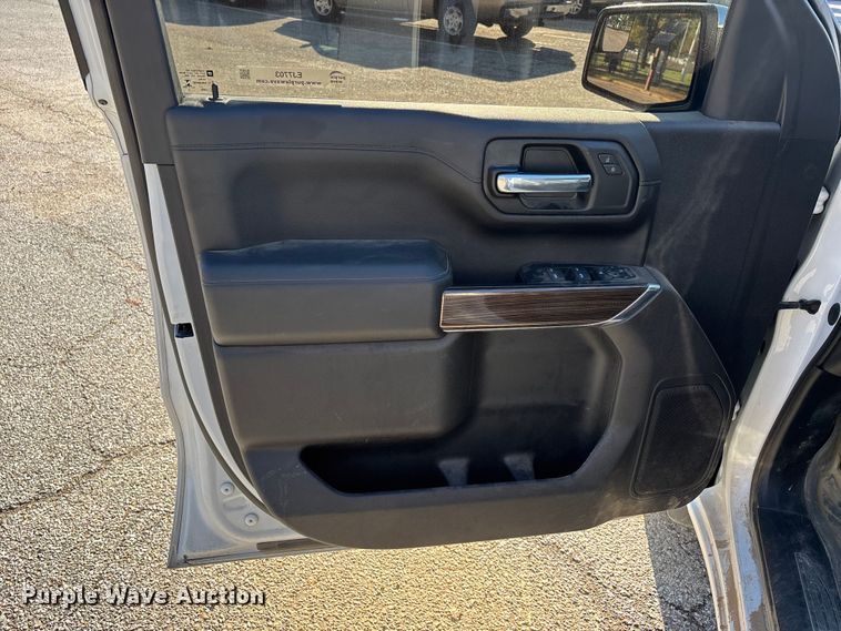 image for item EJ7703 2020 Chevrolet Silverado 1500 LT Crew Cab pickup truck