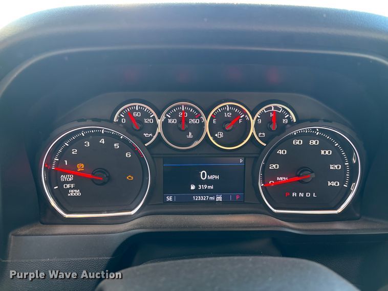 image for item EJ7703 2020 Chevrolet Silverado 1500 LT Crew Cab pickup truck