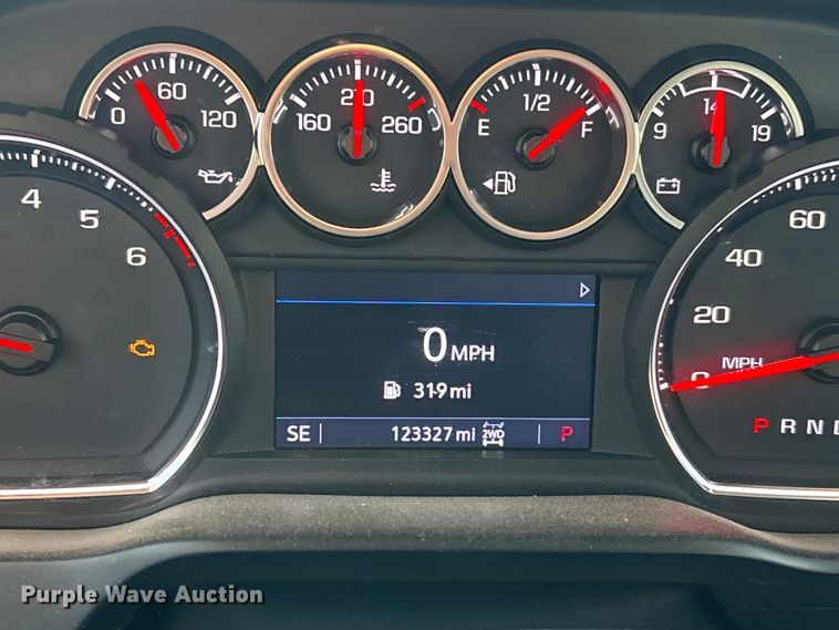 image for item EJ7703 2020 Chevrolet Silverado 1500 LT Crew Cab pickup truck