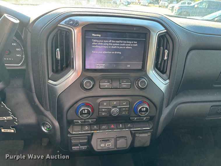 image for item EJ7703 2020 Chevrolet Silverado 1500 LT Crew Cab pickup truck