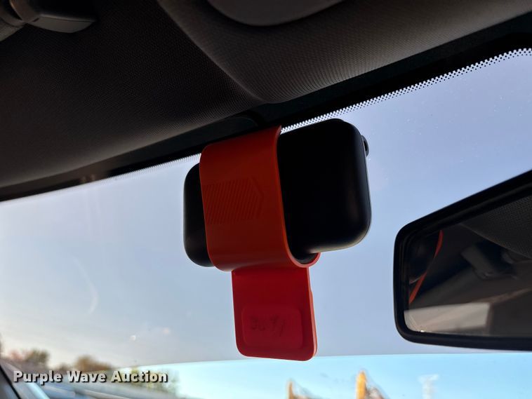 image for item EJ7703 2020 Chevrolet Silverado 1500 LT Crew Cab pickup truck