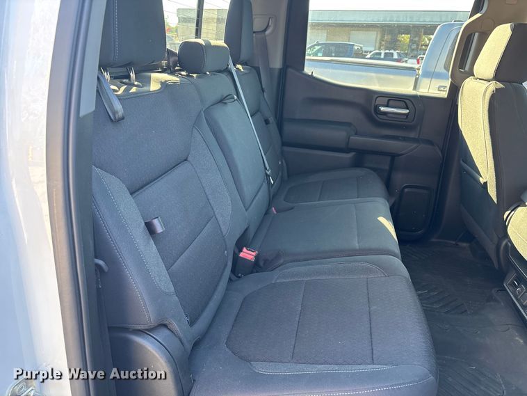 image for item EJ7703 2020 Chevrolet Silverado 1500 LT Crew Cab pickup truck