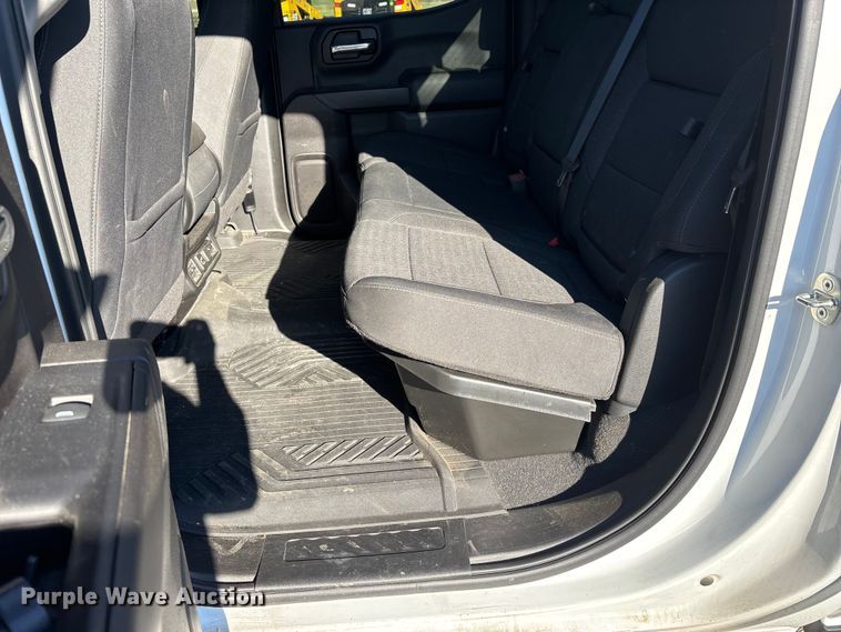 image for item EJ7703 2020 Chevrolet Silverado 1500 LT Crew Cab pickup truck