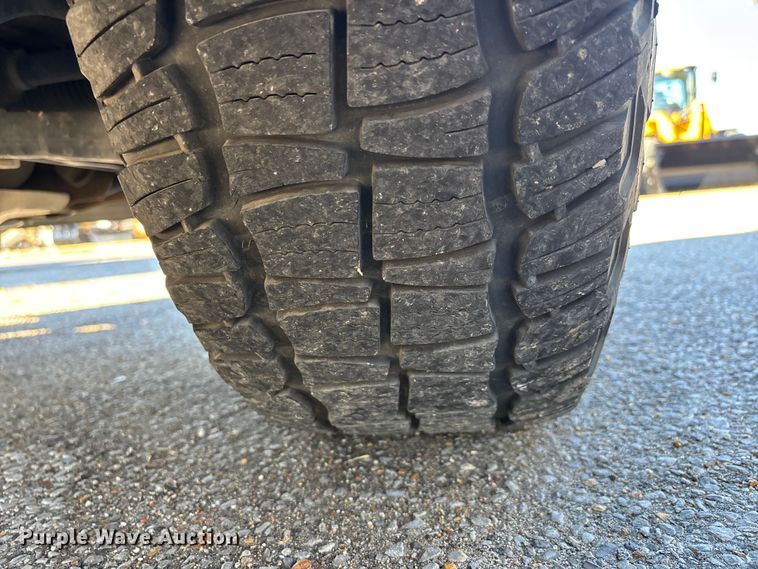 image for item EJ7703 2020 Chevrolet Silverado 1500 LT Crew Cab pickup truck