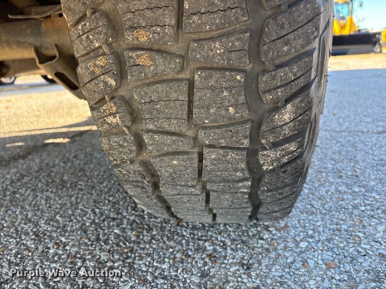 image for item EJ7703 2020 Chevrolet Silverado 1500 LT Crew Cab pickup truck