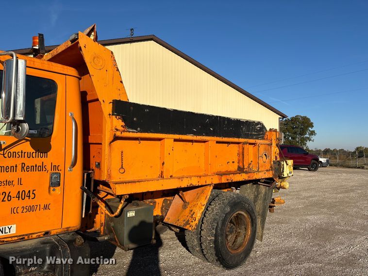 image for item EJ7705 1984 International 1954 dump truck