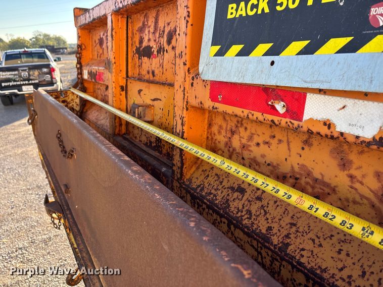 image for item EJ7705 1984 International 1954 dump truck