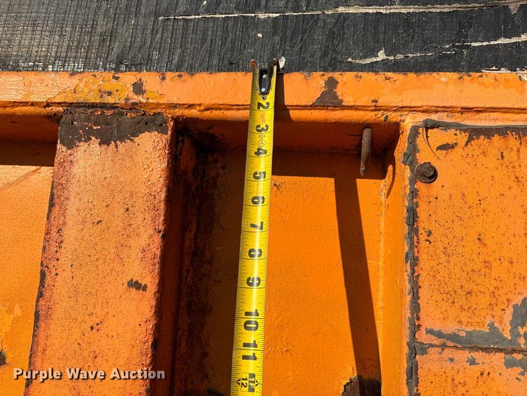 image for item EJ7705 1984 International 1954 dump truck