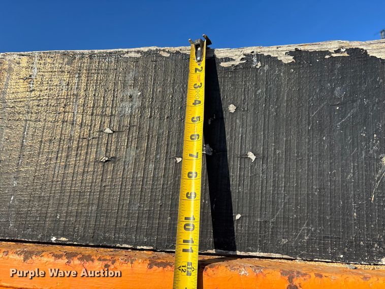 image for item EJ7705 1984 International 1954 dump truck