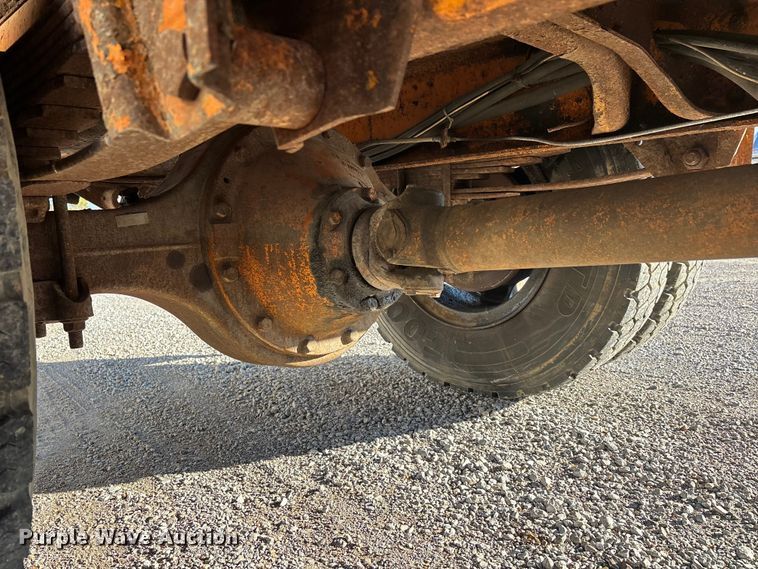 image for item EJ7705 1984 International 1954 dump truck