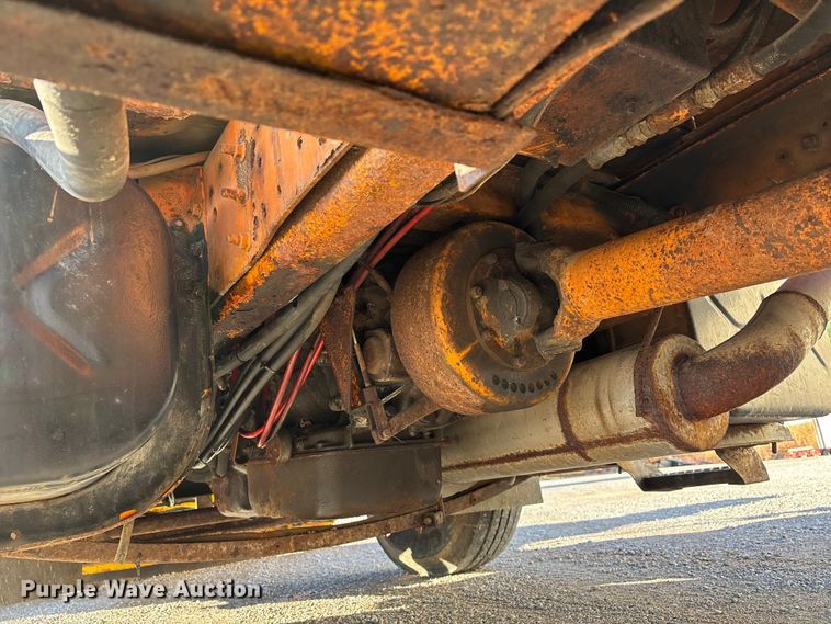 image for item EJ7705 1984 International 1954 dump truck