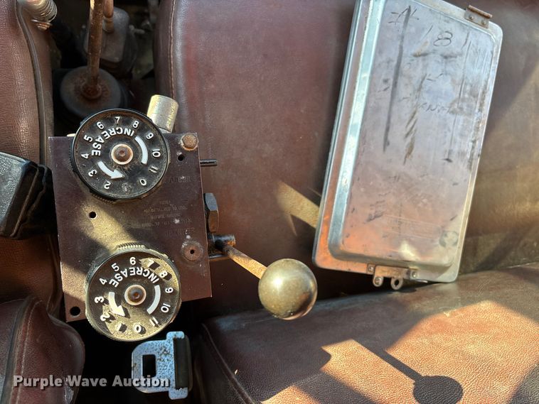 image for item EJ7705 1984 International 1954 dump truck