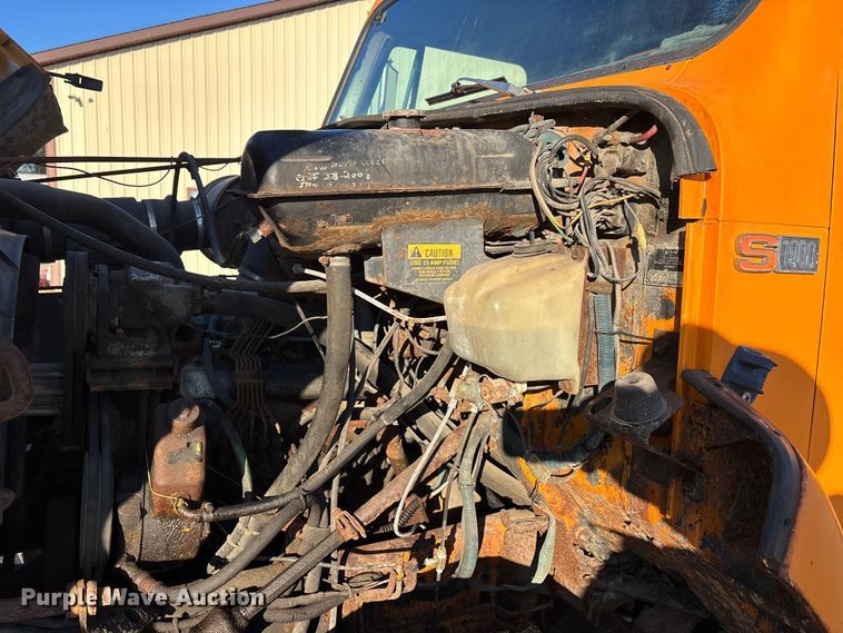 image for item EJ7705 1984 International 1954 dump truck