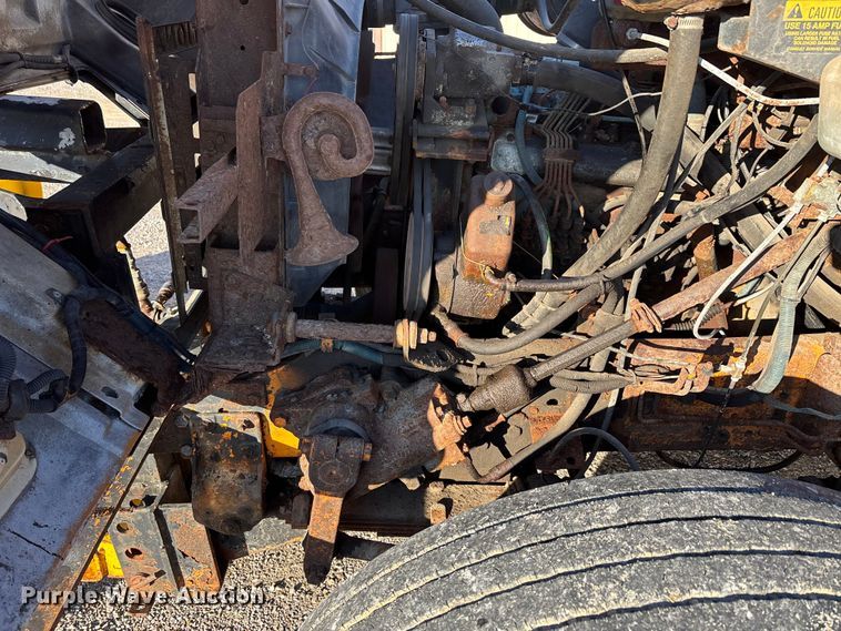 image for item EJ7705 1984 International 1954 dump truck