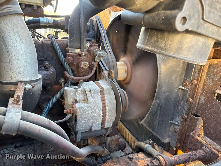 image for item EJ7705 1984 International 1954 dump truck