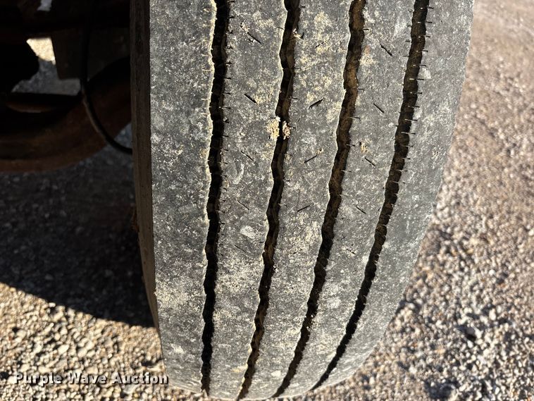 image for item EJ7705 1984 International 1954 dump truck