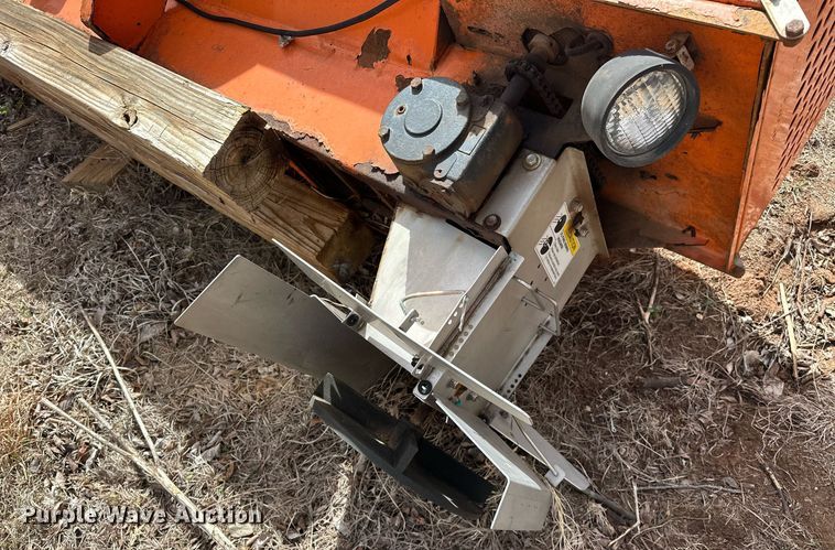 image for item EK0527 Henderson D1-325-0150 spreader