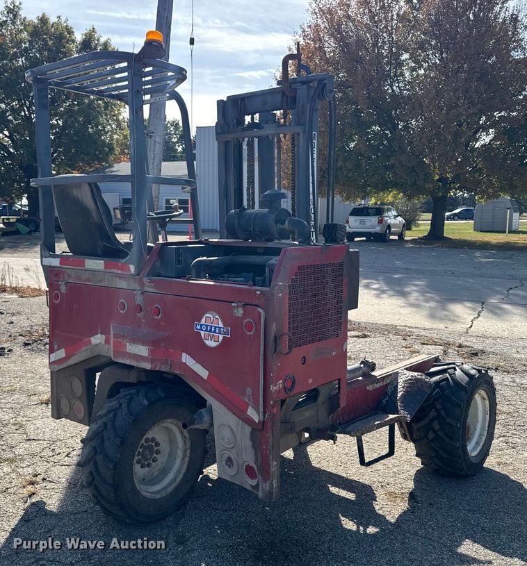 image for item EM2482 Moffit Mounty forklift