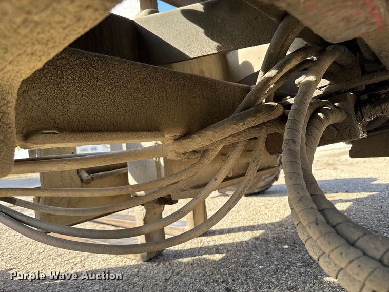 image for item EM2482 Moffit Mounty forklift