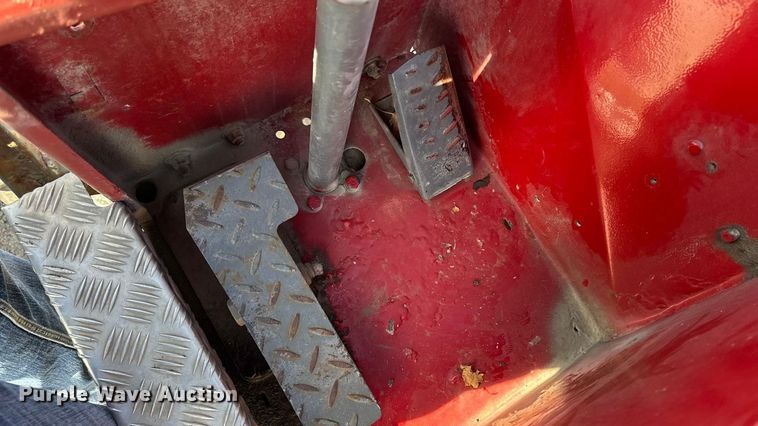 image for item EM2482 Moffit Mounty forklift