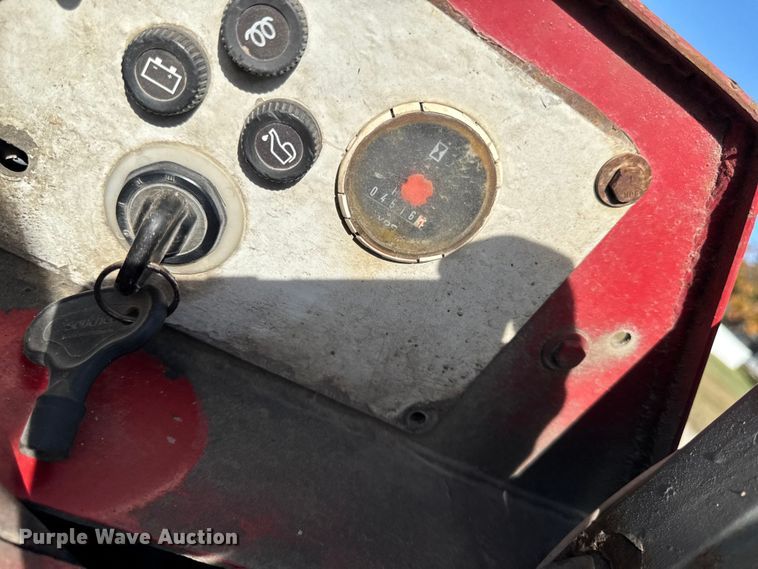 image for item EM2482 Moffit Mounty forklift