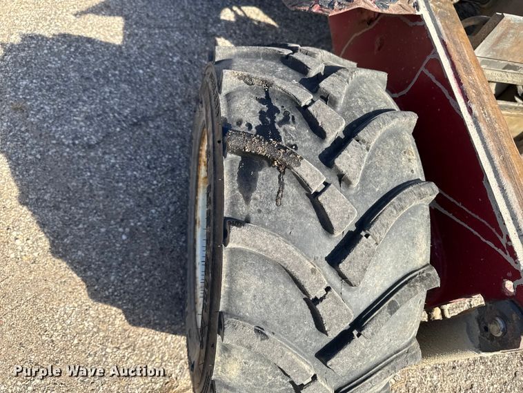 image for item EM2482 Moffit Mounty forklift