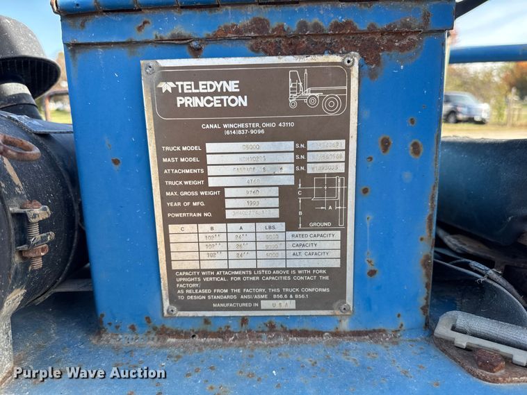 image for item EM2483 Teledyne Princeton D5000 forklift