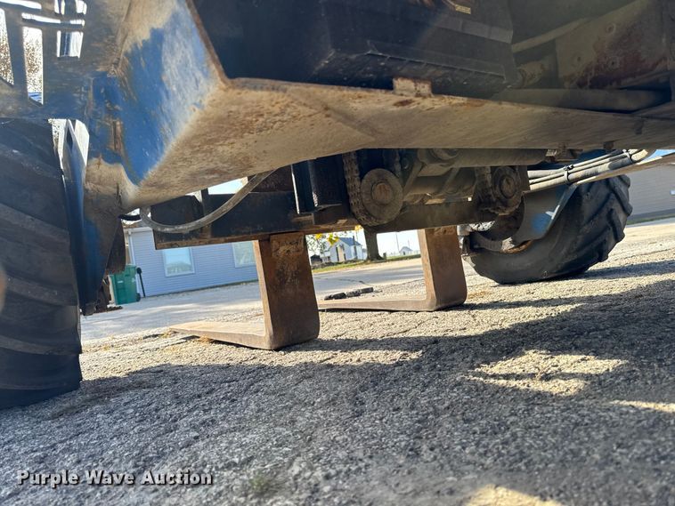 image for item EM2484 2005 Princeton PBX forklift